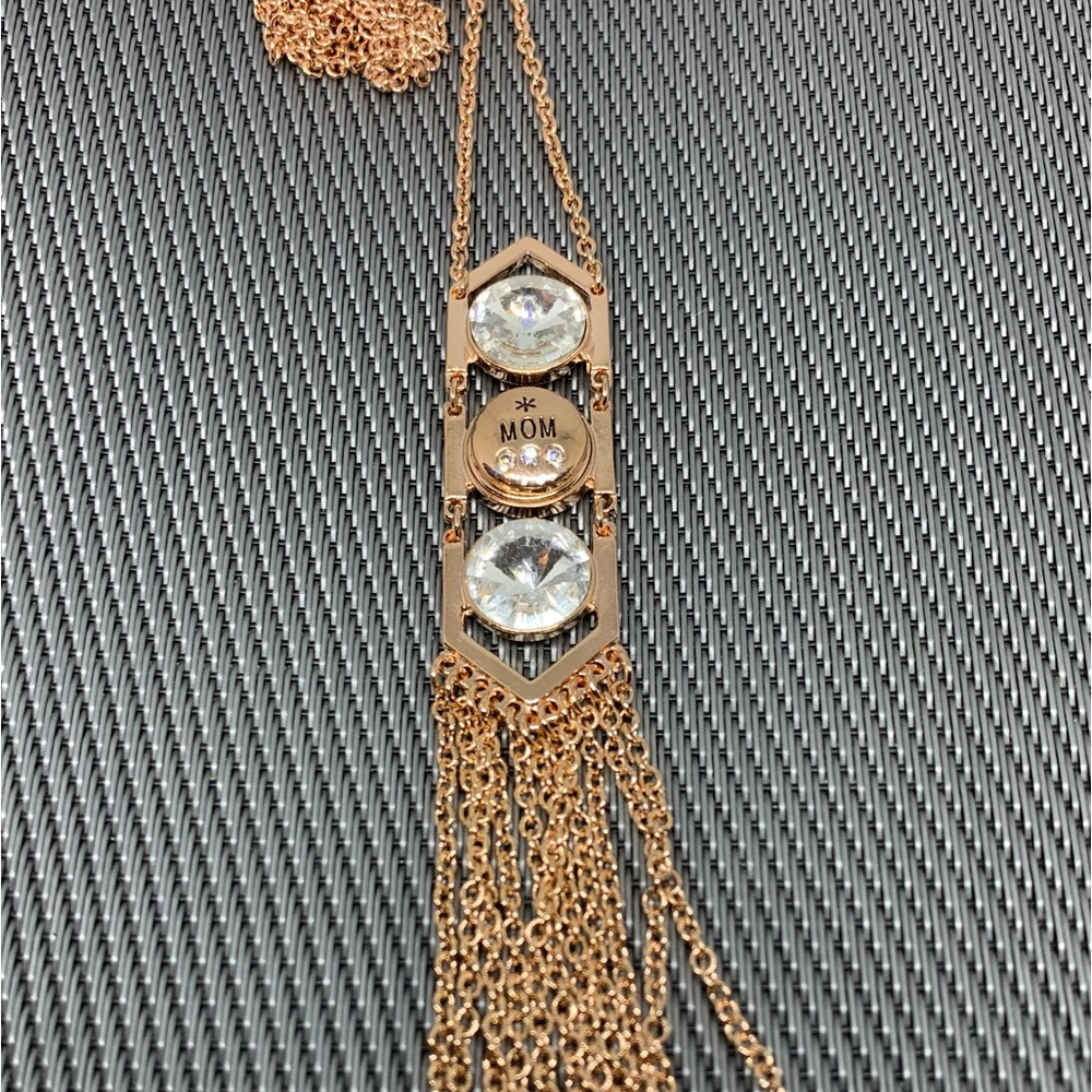 💗SALE - Rose Gold Tasseled Snap Button MOM Necklace - Ginger Snaps & Co - Picture 3 of 11